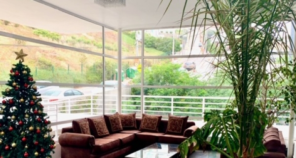 15. Conserjería vert -1